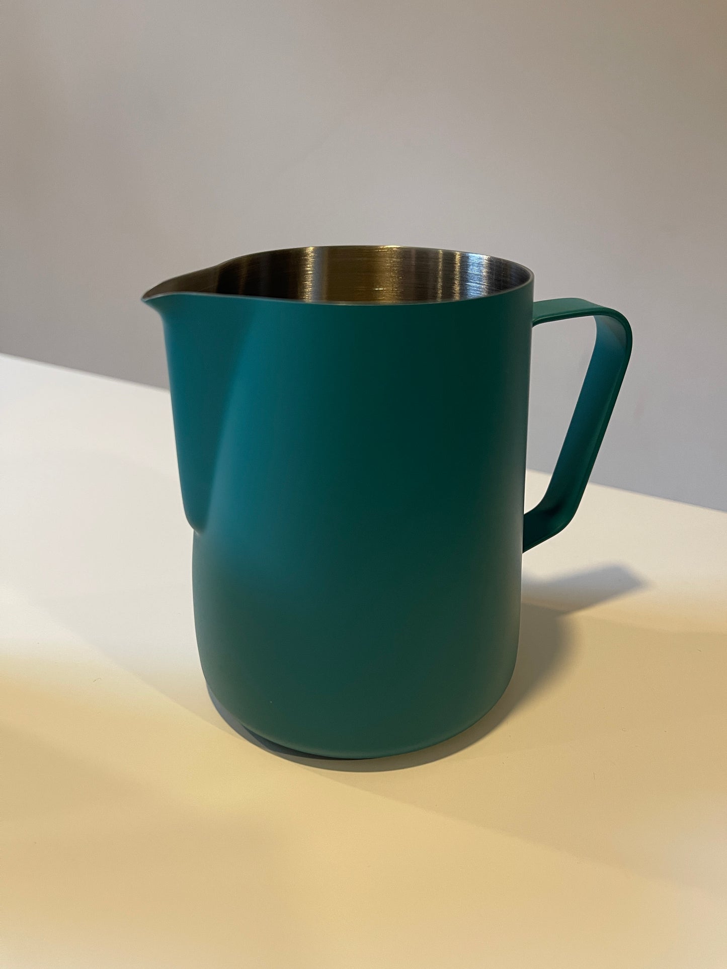 Milk Pitcher 450ml verschiedene Farben