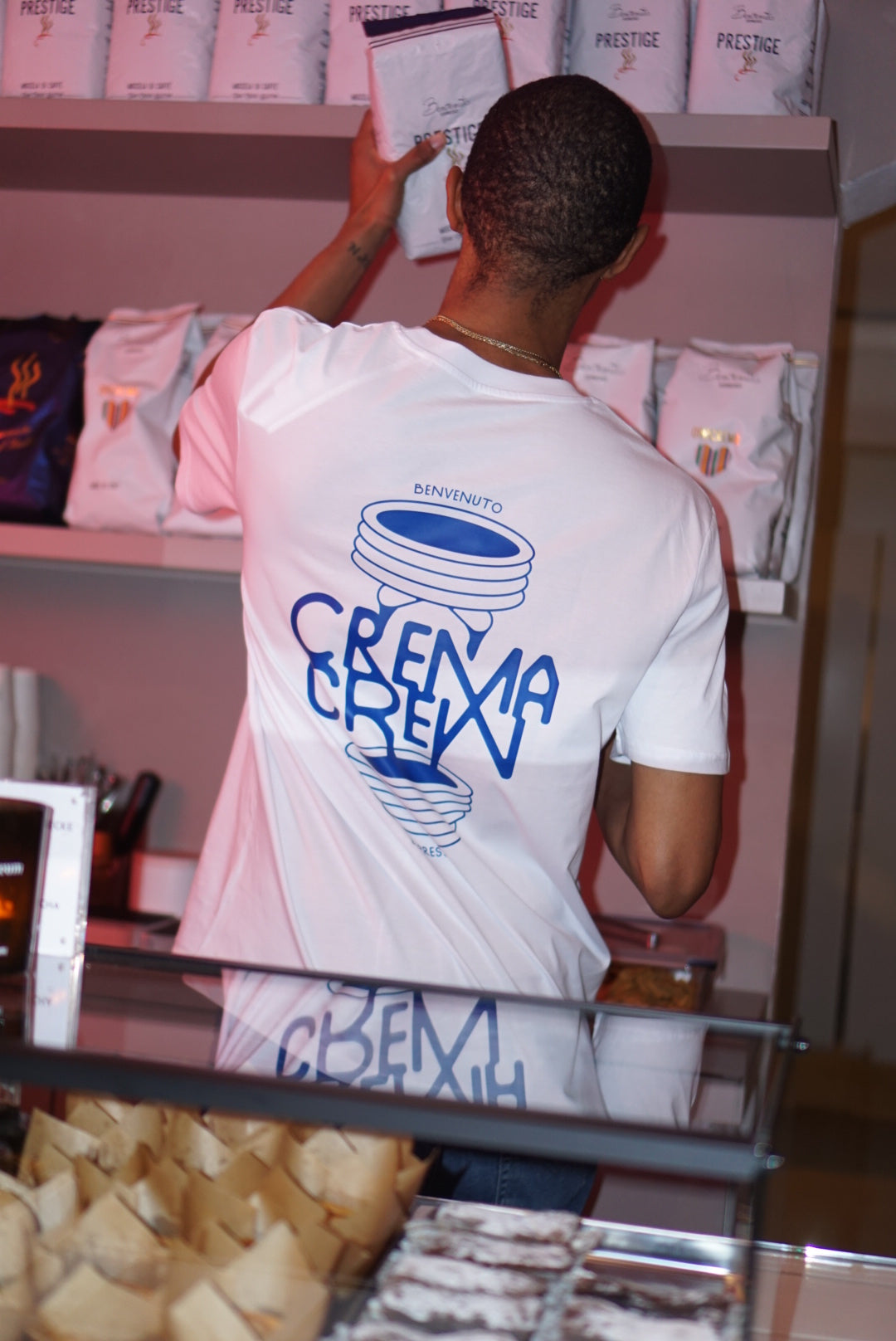 "Crema Crew"  Baumwoll T-Shirt X Nikolai Dobreff